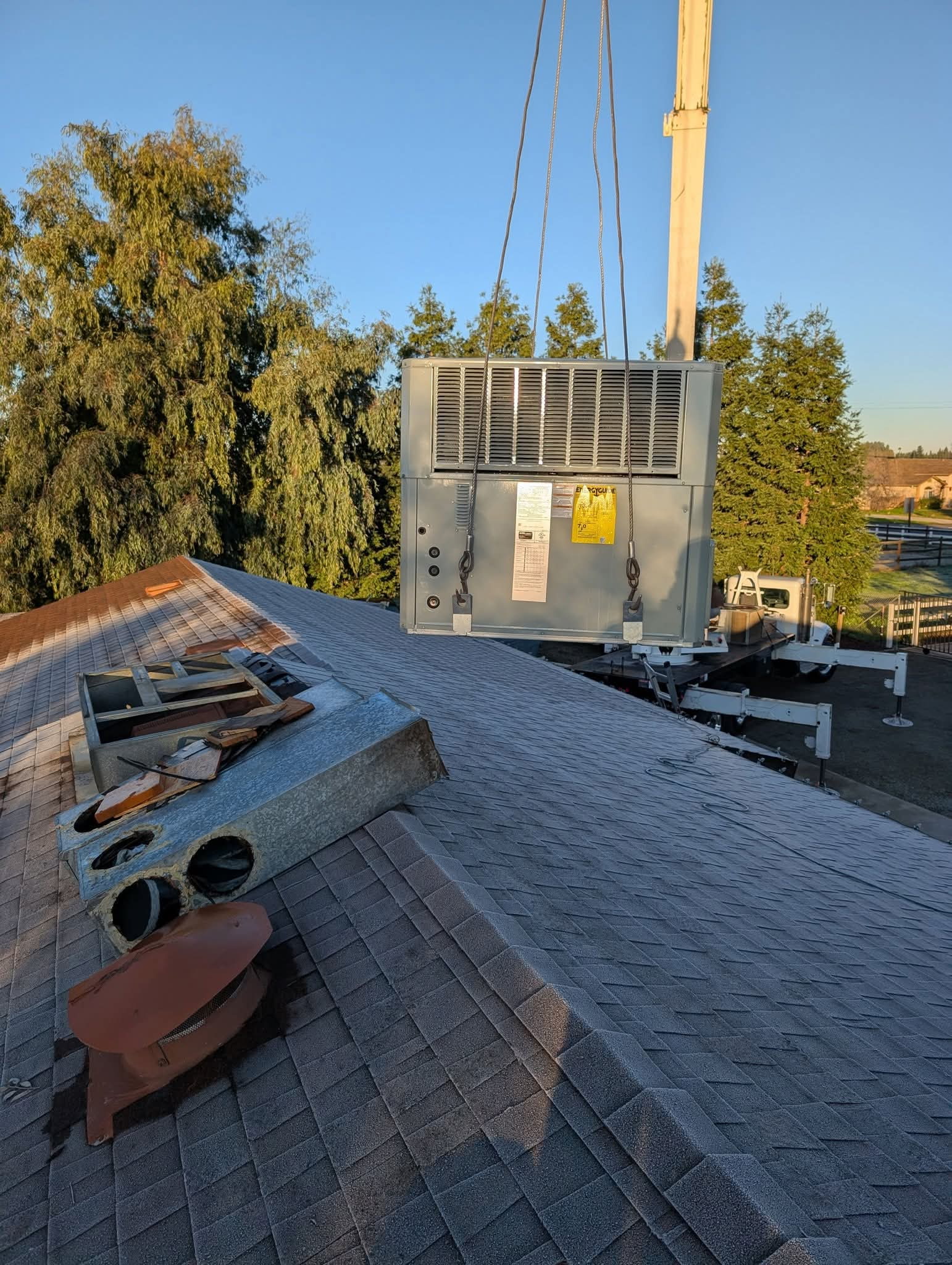 Air duct cleaning and maintenance project